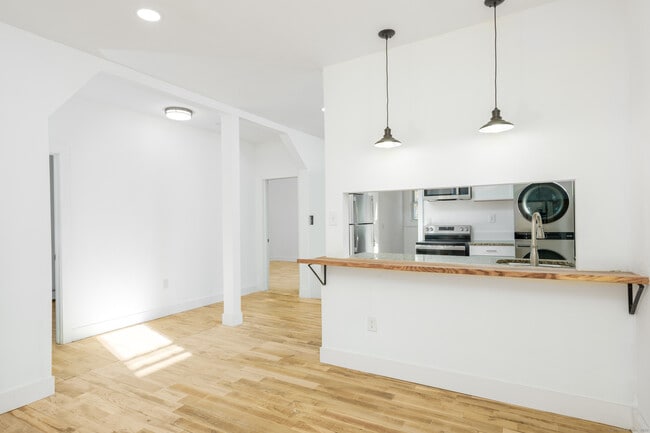 517 Winchester Ave Unidad 2