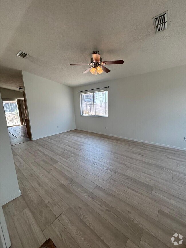 Building Photo - 7822 Desert Springs Ct SW Rental