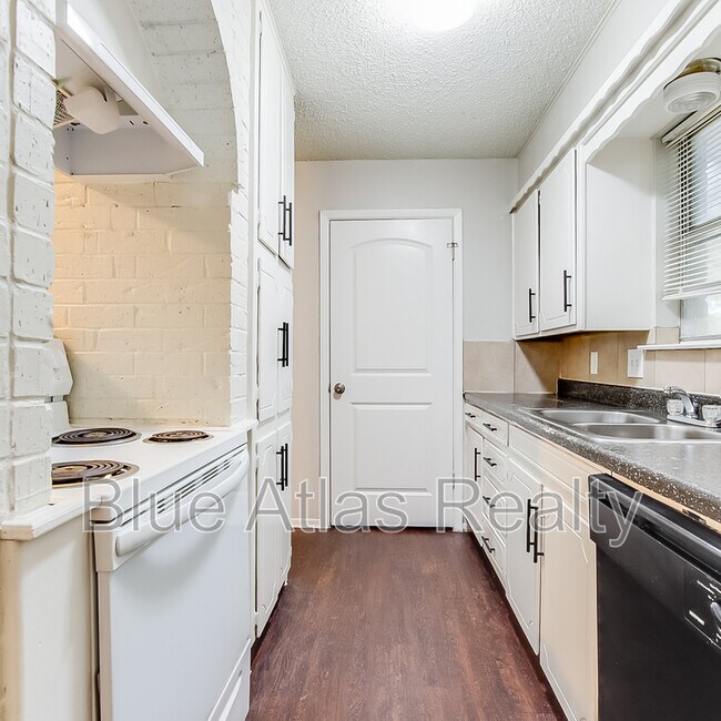 Photo - 1908 Nolen Ct