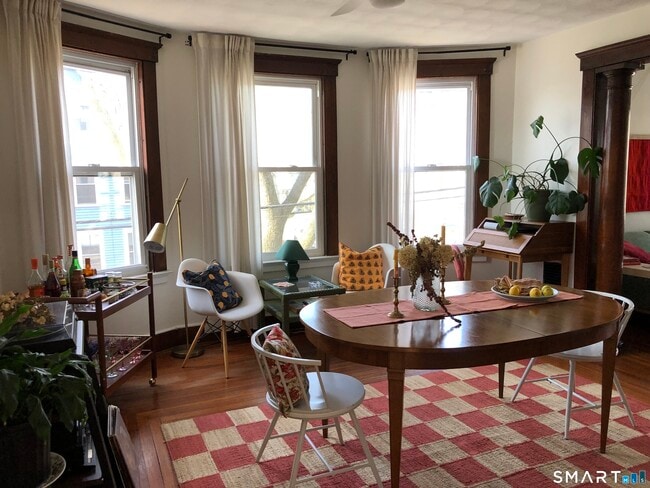 Photo - 52 Canner St Unidad 2