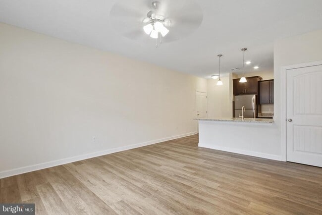Building Photo - 110 Sienna Dr Unit 102