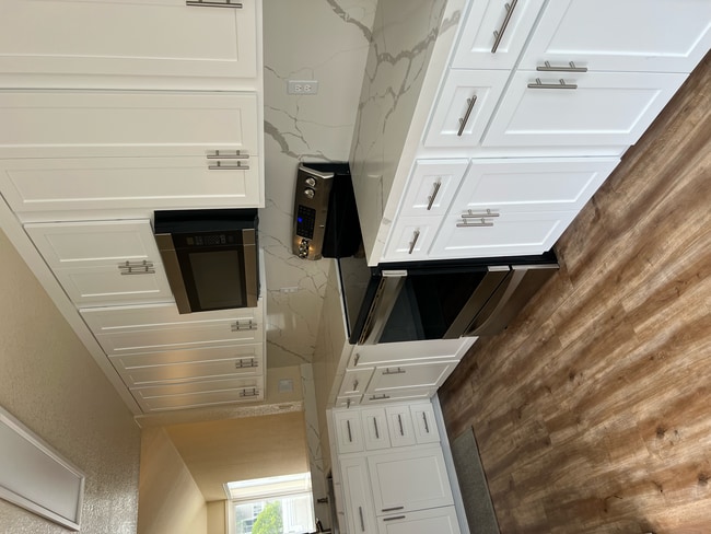 Building Photo - 425 Mountain View Dr Unit #2 Rental