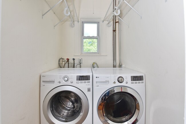 422 Trapelo Rd Unit 2