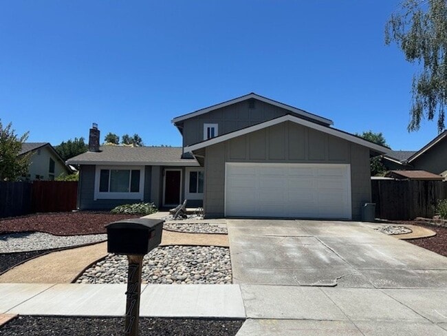 Beautifully Remodeled 2-Story Home in Exce... - Beautifully Remodeled 2-Story Home in Exce...