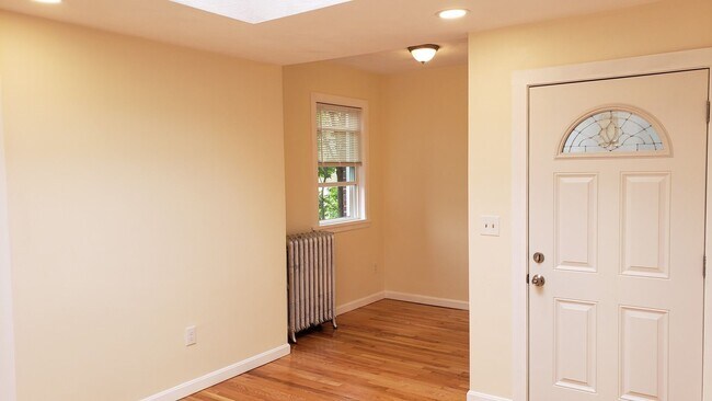 Allston 5 Bed Available now - No Broker Fee - Allston 5 Bed Available now - No Broker Fee Rental