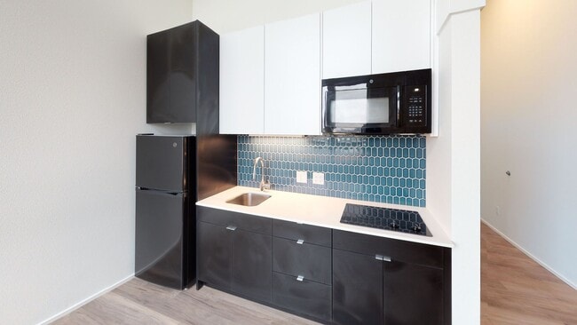 Photo - Summit Flats Contemporary Studios & Lofts