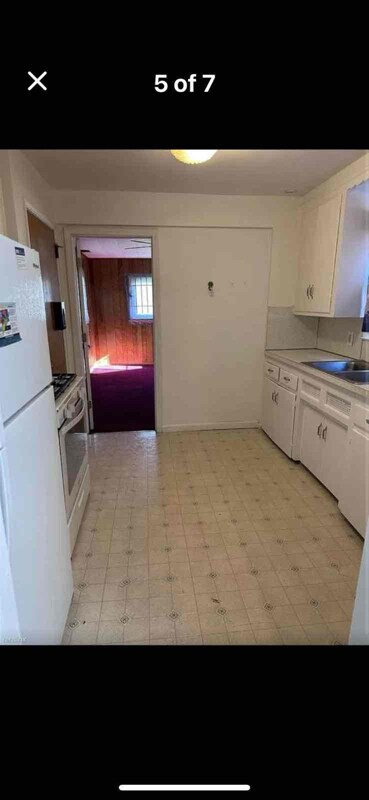 Photo - 6730 Grandmont Ave