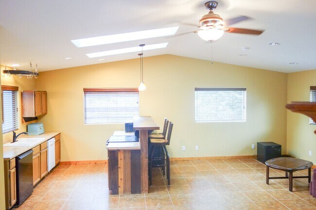 Photo - 330 Wilderness Dr Unidad Studio