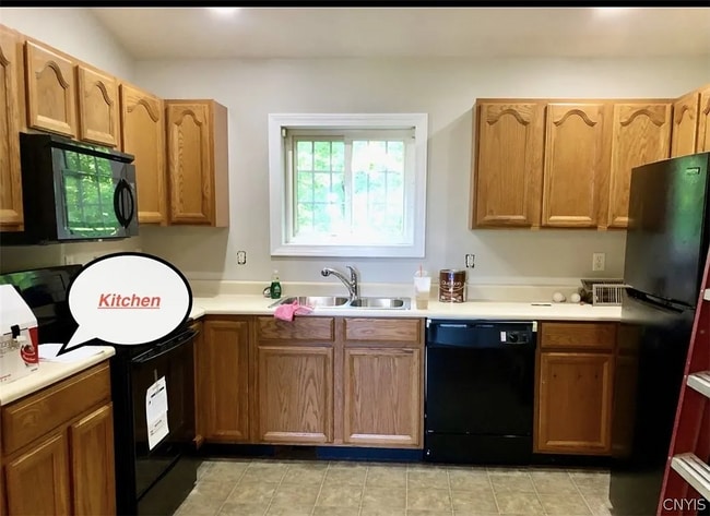 Photo - 6674 Lake Shore Rd N Unit Apt #4