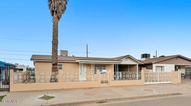 Building Photo - 9351 Carranza Dr Rental