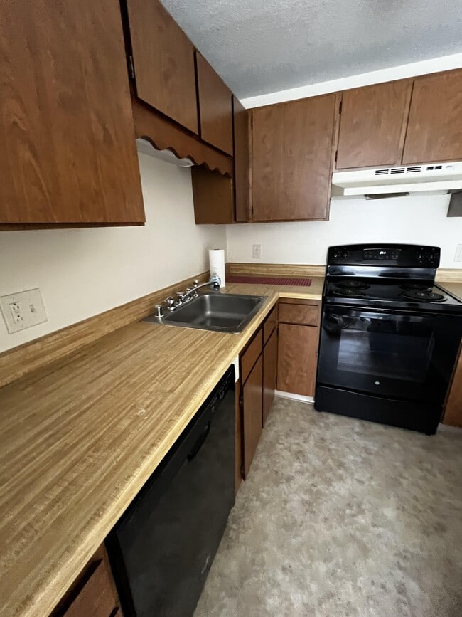 Photo - 812 Court St