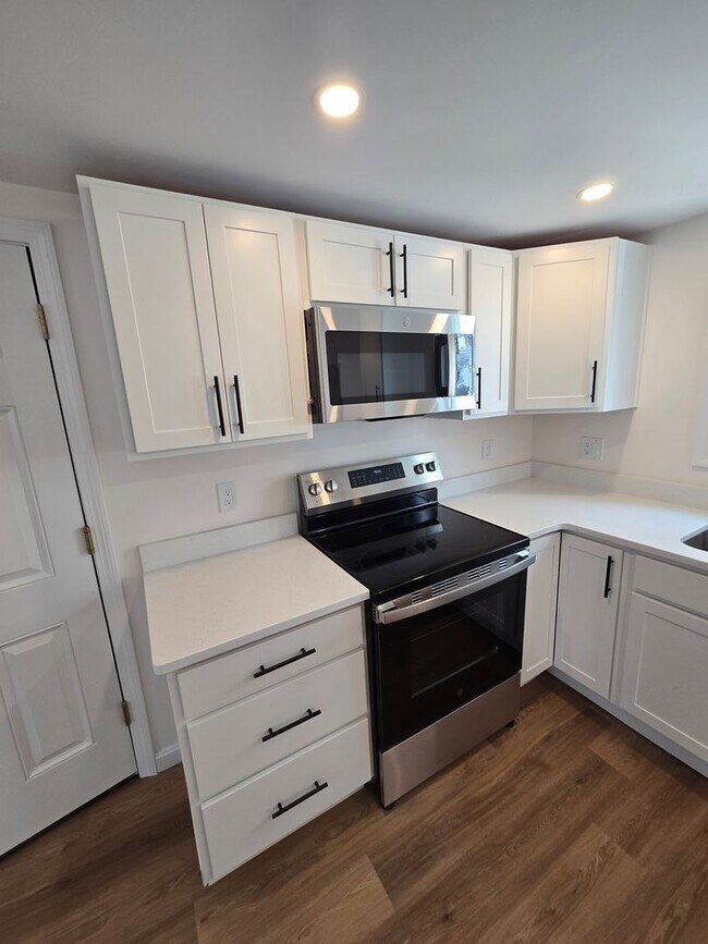 Photo - 10 Rantoul St Unit Apt. 1