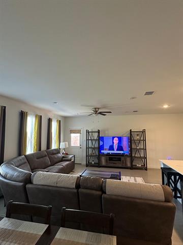 Photo - 1324 Rockwell Dr