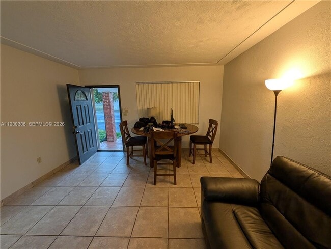 Photo - 1037 SW 76th Ave