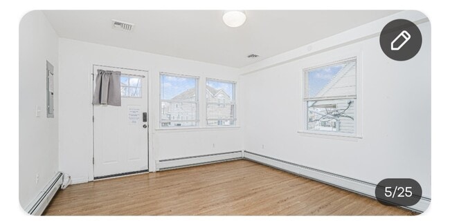 Photo - 107 Baden Pl