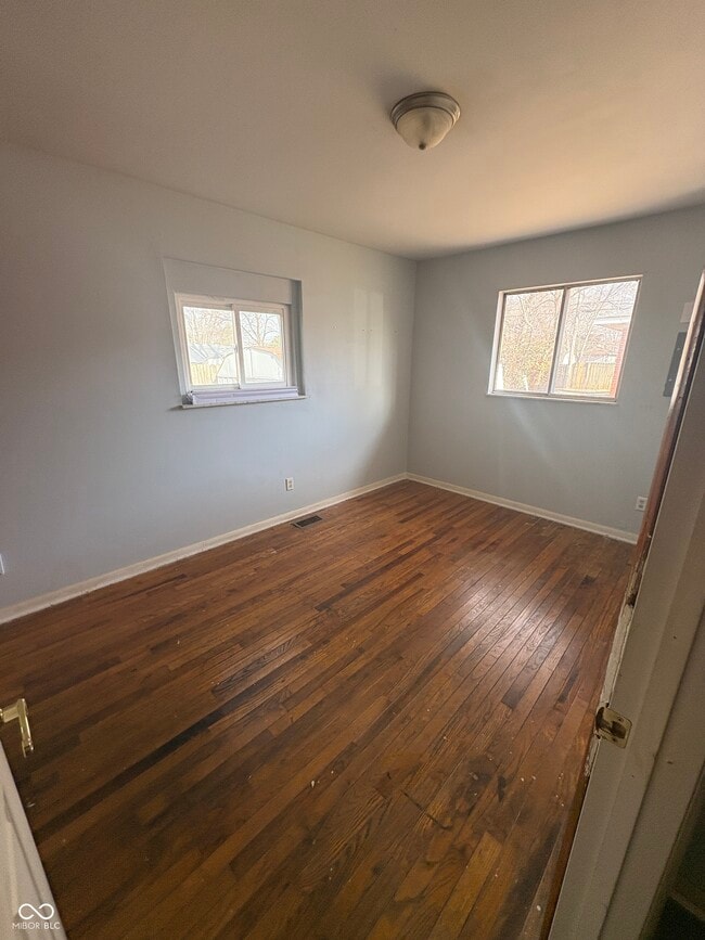 Photo - 803 Hurricane St