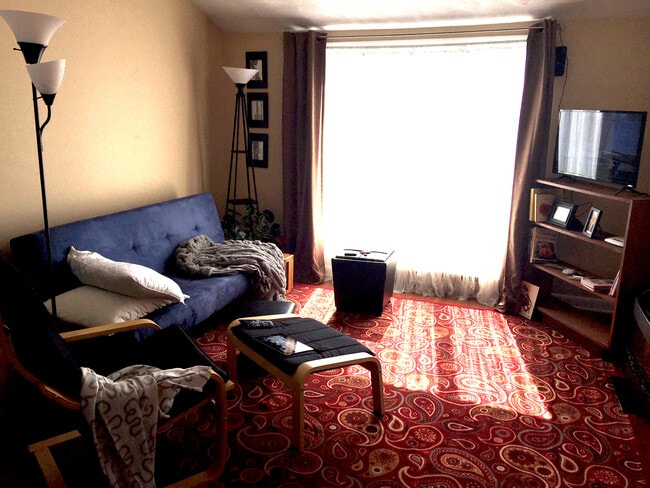 Building Photo - 35 Derby St Unit 3