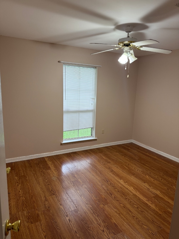 Photo - 5203 Byfaul Ave