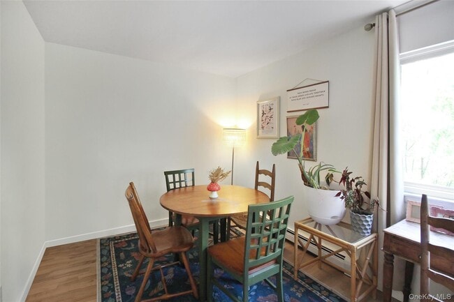 Photo - 525 Harbor View Ct