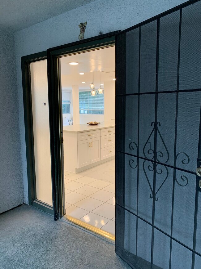 Photo - 5301 Balboa Blvd Unit F7