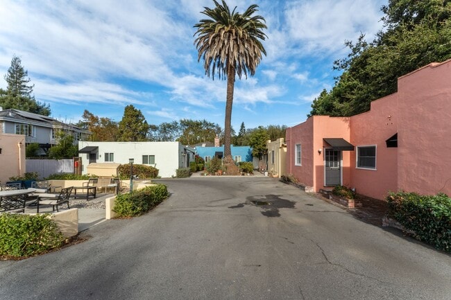 Building Photo - Partridge Rental