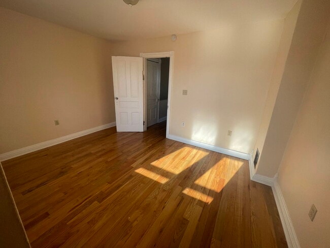 Photo - 609 N Ninth St