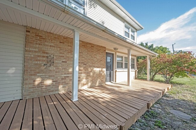 Photo - 6276 Eastgate Ave