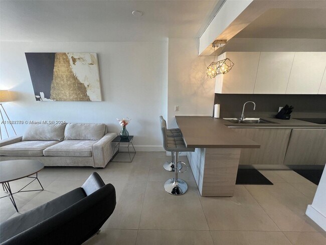 Photo - 100 Lincoln Rd Unidad 620