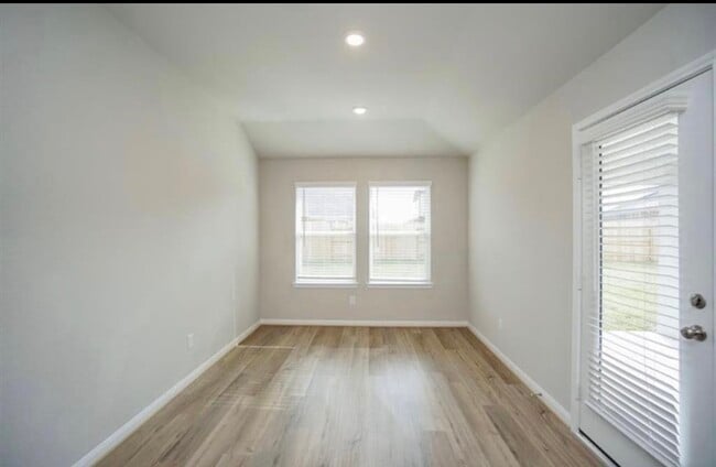 Photo - 21607 Blue Sapphire Ct