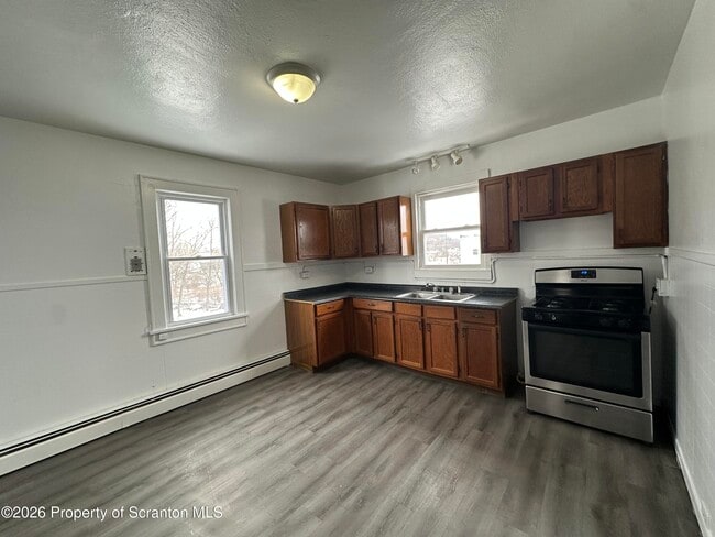 Building Photo - 214 Mayock St