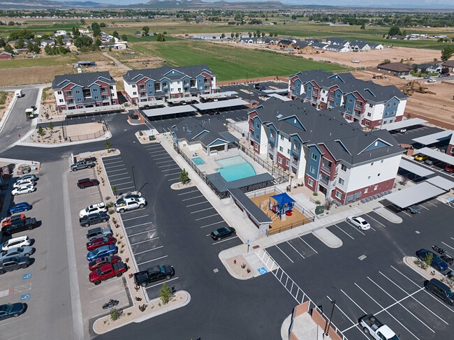 Cascade Springs Apartments
