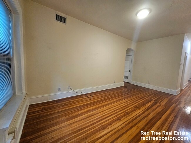 Photo - 1463 Beacon St Unit 23