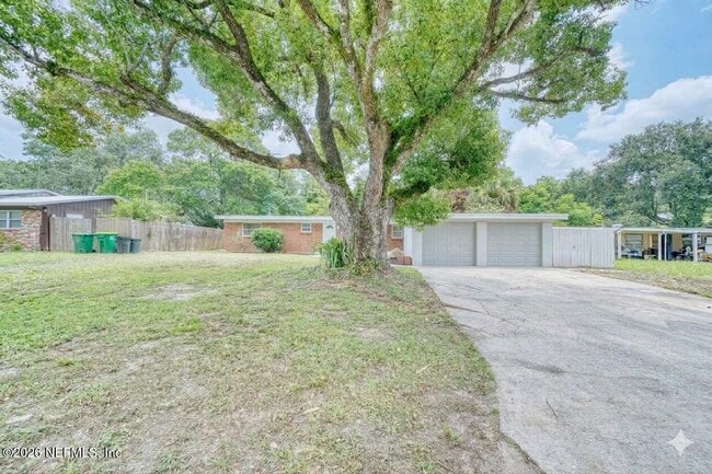 Photo - 2517 Palm Ave