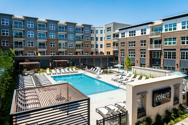 Building Photo - Rosera Wesmont Rental