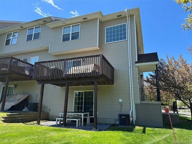 Photo - 16 David Lester Dr