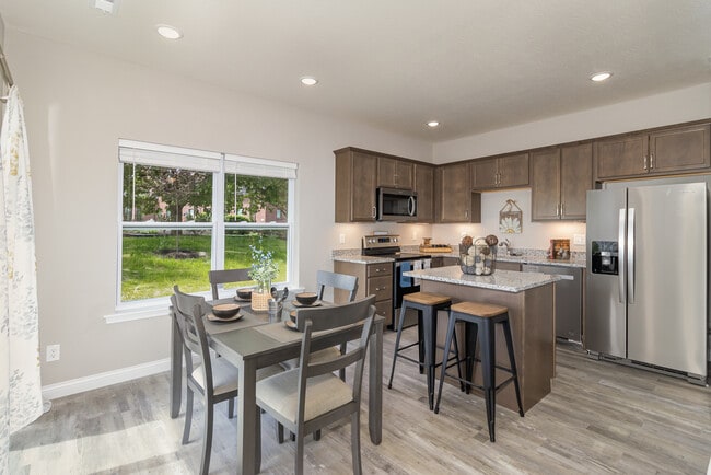 Photo - 2301 Point Pl