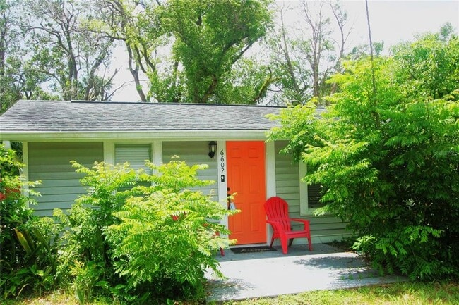 Building Photo - 6602 N 9th St Rental