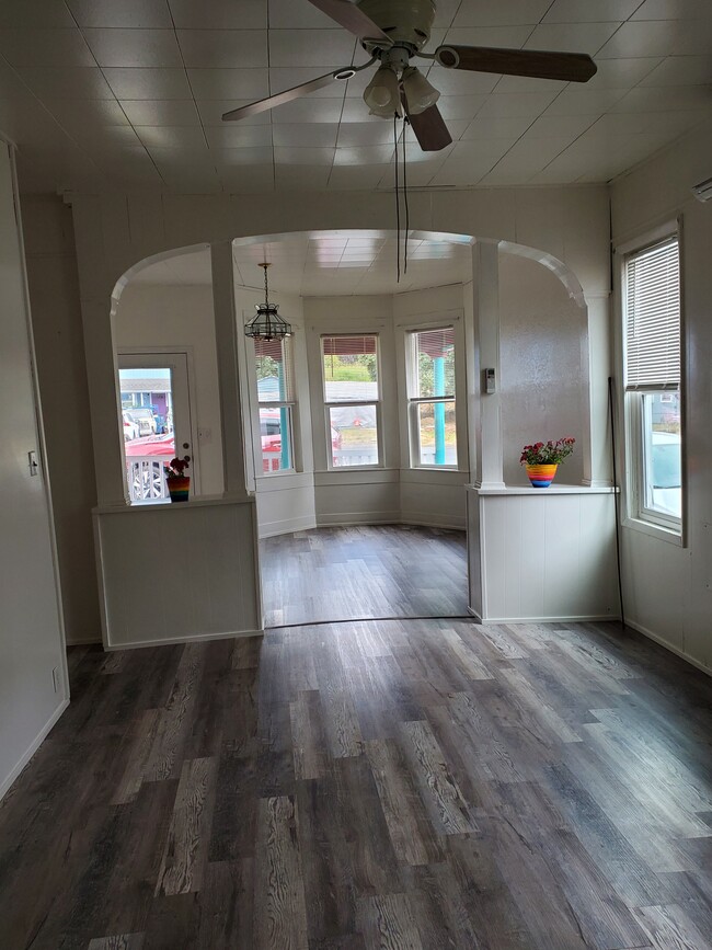 315 Gilbert Ave