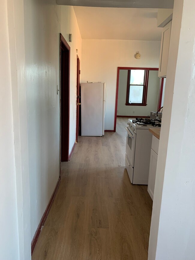 259 W Alexander St Unit 3