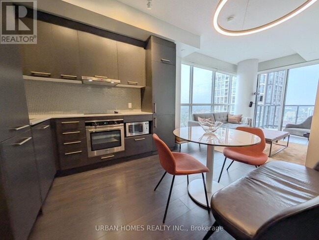 Photo - 87 Peter St Unit 4006