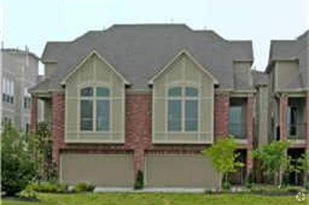 Building Photo - 2322 Bastrop St Rental
