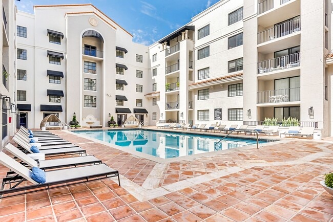 Gables Grand Plaza Apartments