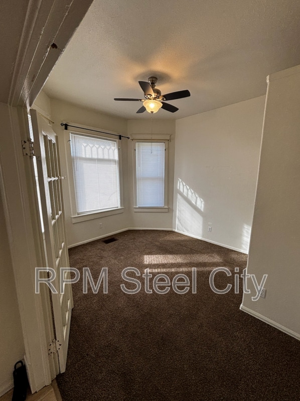 Photo - 1210 N Elizabeth St