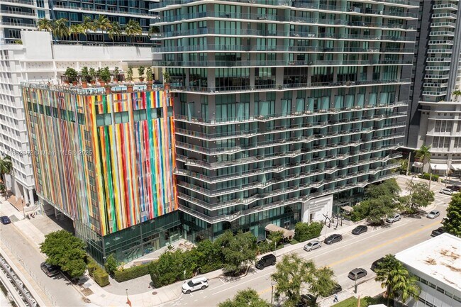 Photo - 1300 S Miami Ave Unidad 1002
