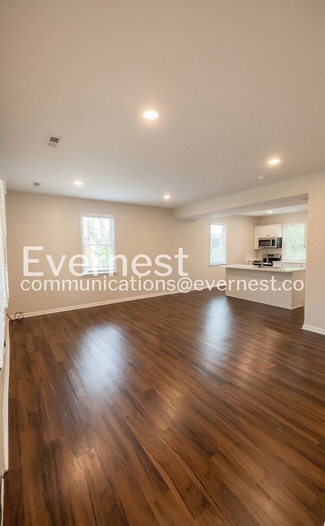 Photo - 115 Pine St