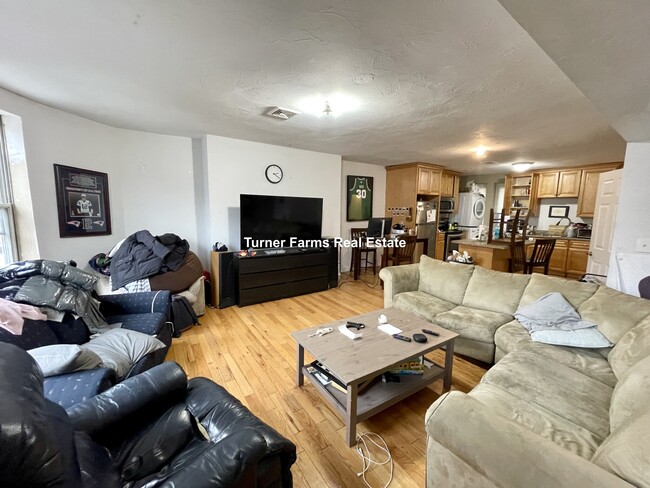 Photo - 54 Dudley St Apartments Unit 2