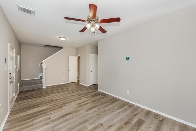 Photo - 20627 Sycamore Crest Ln