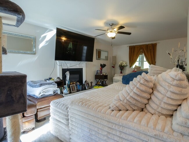 Photo - Stunning Shaker-Style 4-Bedroom Home in Chesterfield | Granite & Hardwoods!