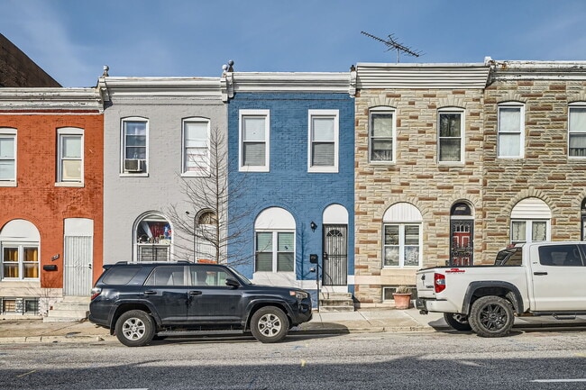 Building Photo - 1712 N Washington St Rental