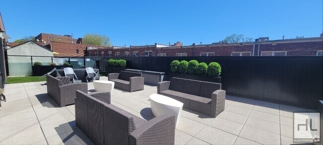 Building Photo - NORTHERN BOULEVARD Unit PHW Rental
